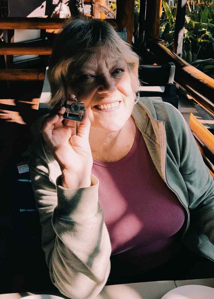 suzan-et-son-bkbot-a-cuenca-equateur